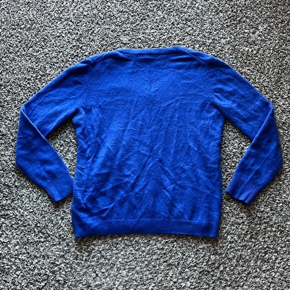 100% Cashmere Nordstrom Blouse Womens Large Chic Blue V-Neck Preppy Winter Top - Picture 3 of 8
